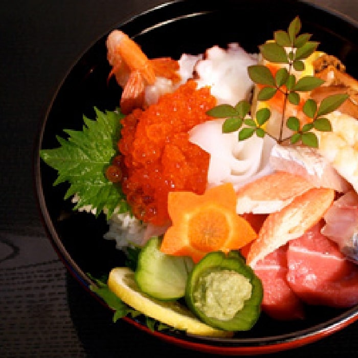 銚子嘉平屋海鮮丼